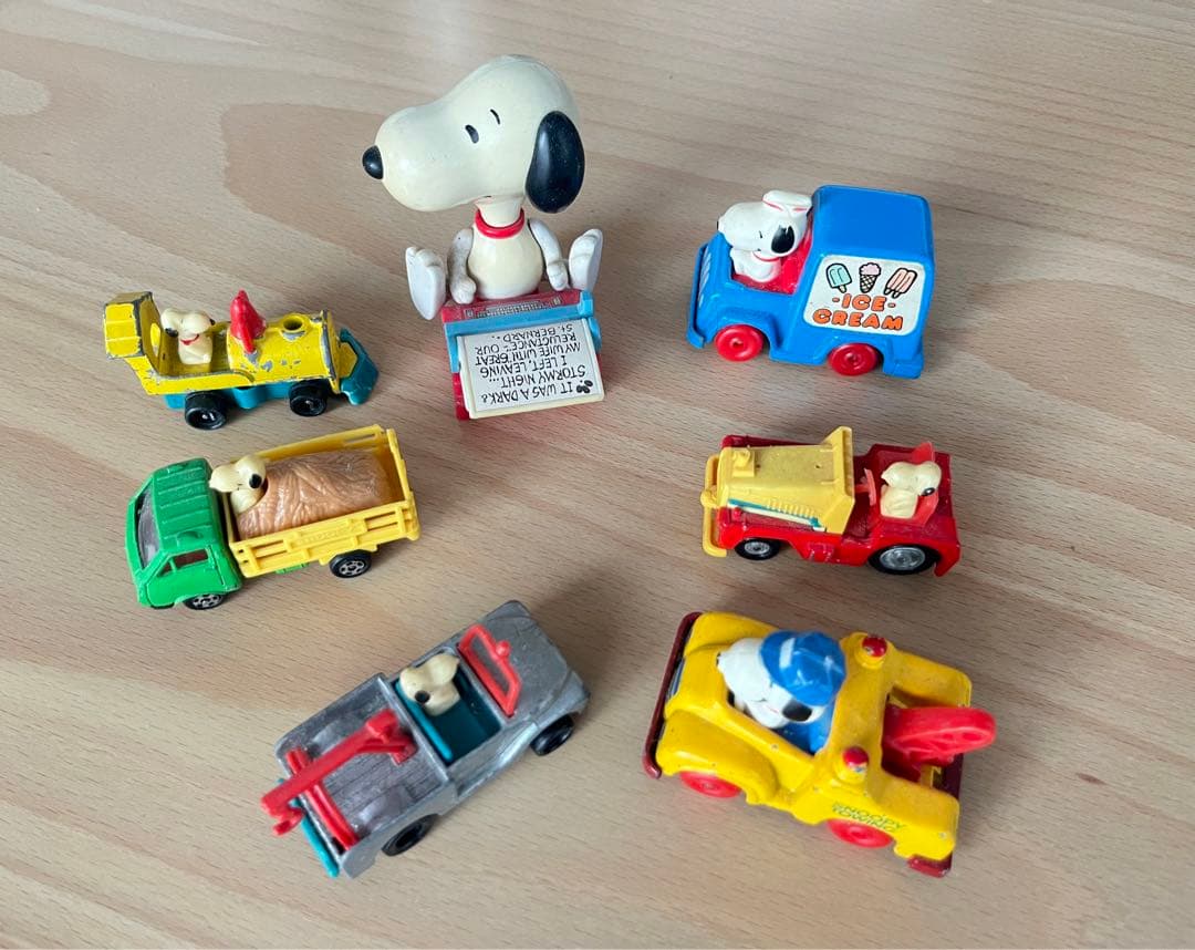 スヌーピーミニカーセット