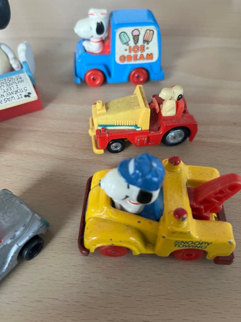 スヌーピーミニカーセット
