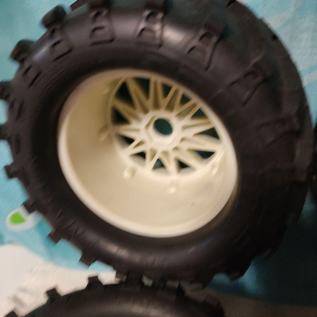 hpi トラクサス　ビードロックホイール　タイヤ