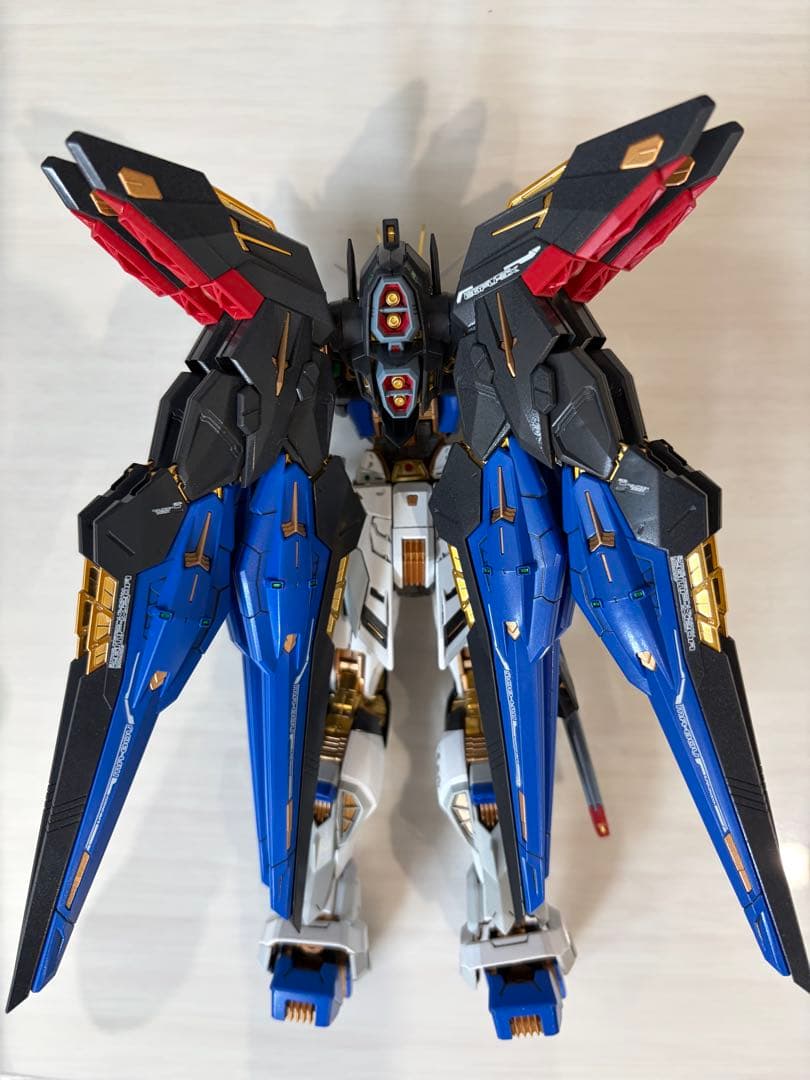 MGEXストライクフリーダムガンダム 塗装済み完成品