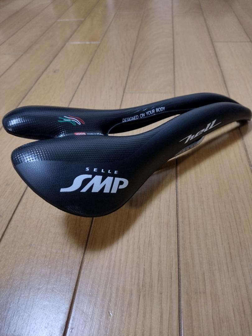 SELLE SMP HELL ブラック