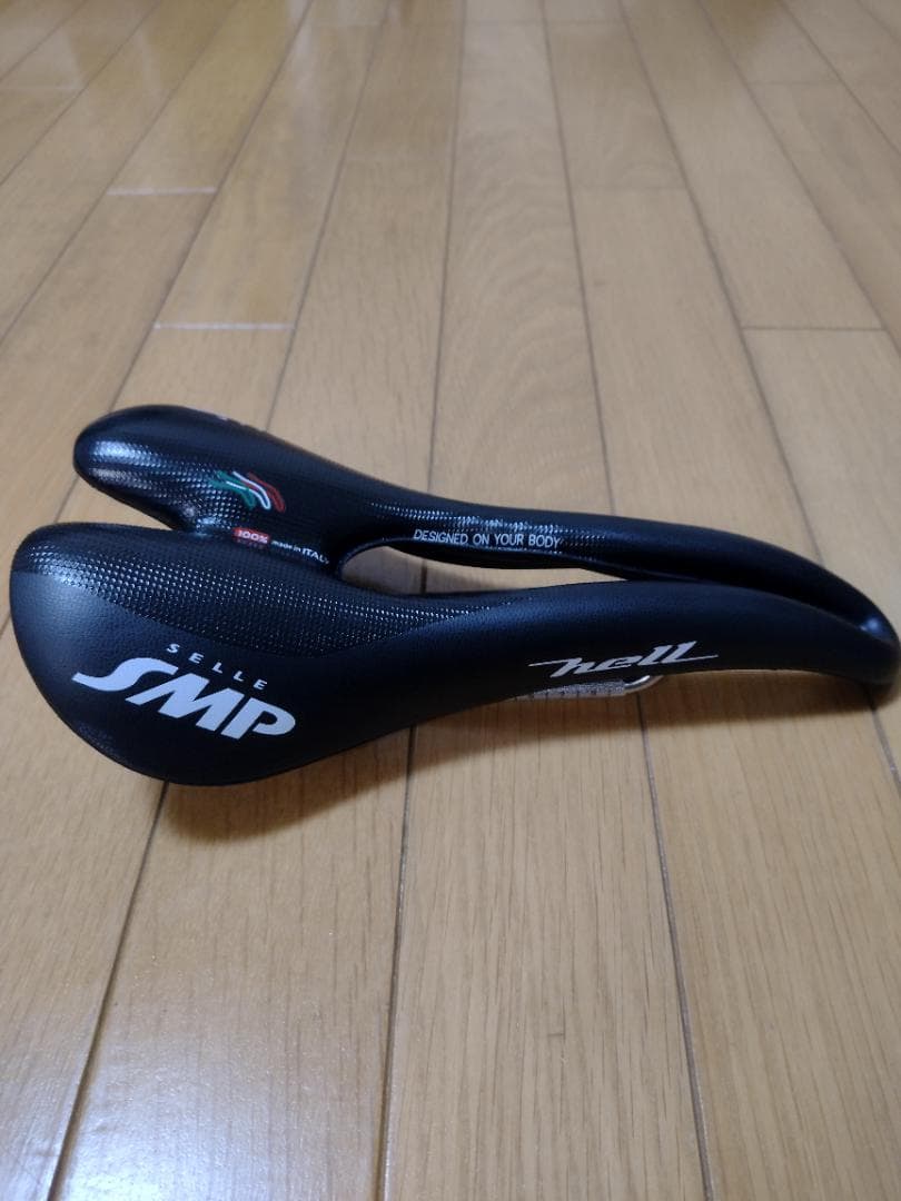 SELLE SMP HELL ブラック