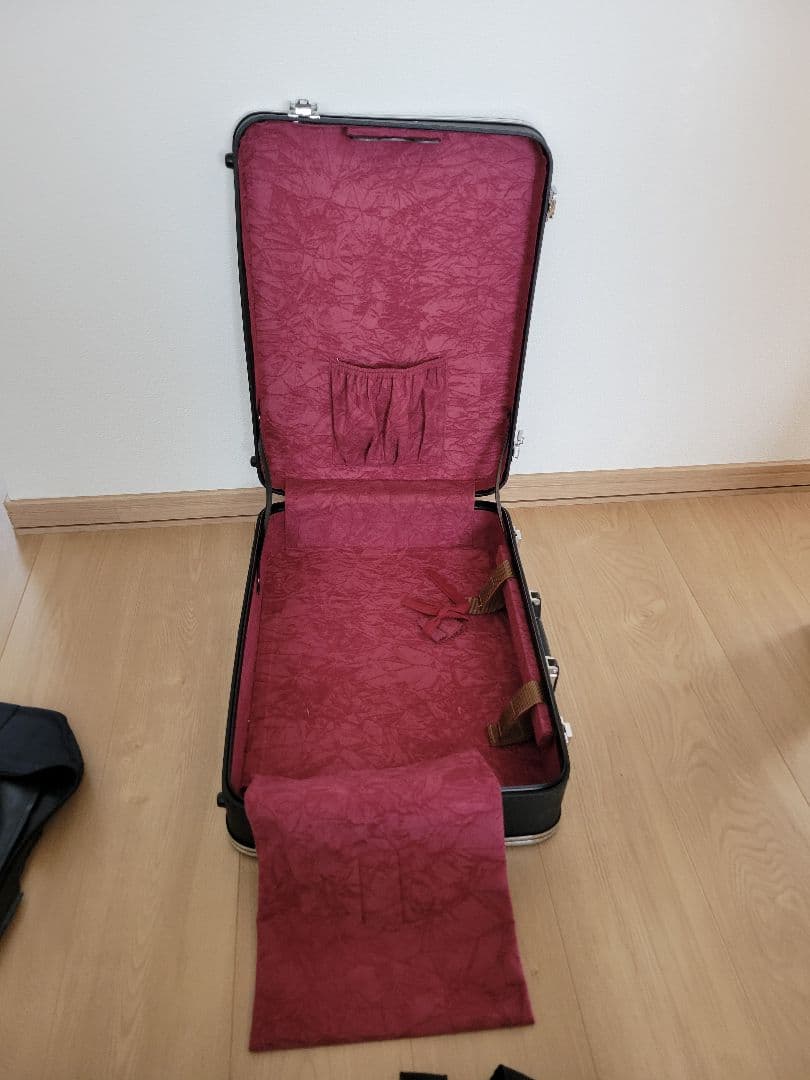 津軽三味線用 三つ折りハードケース ※三つ袋と雨よけカバーが付いてます