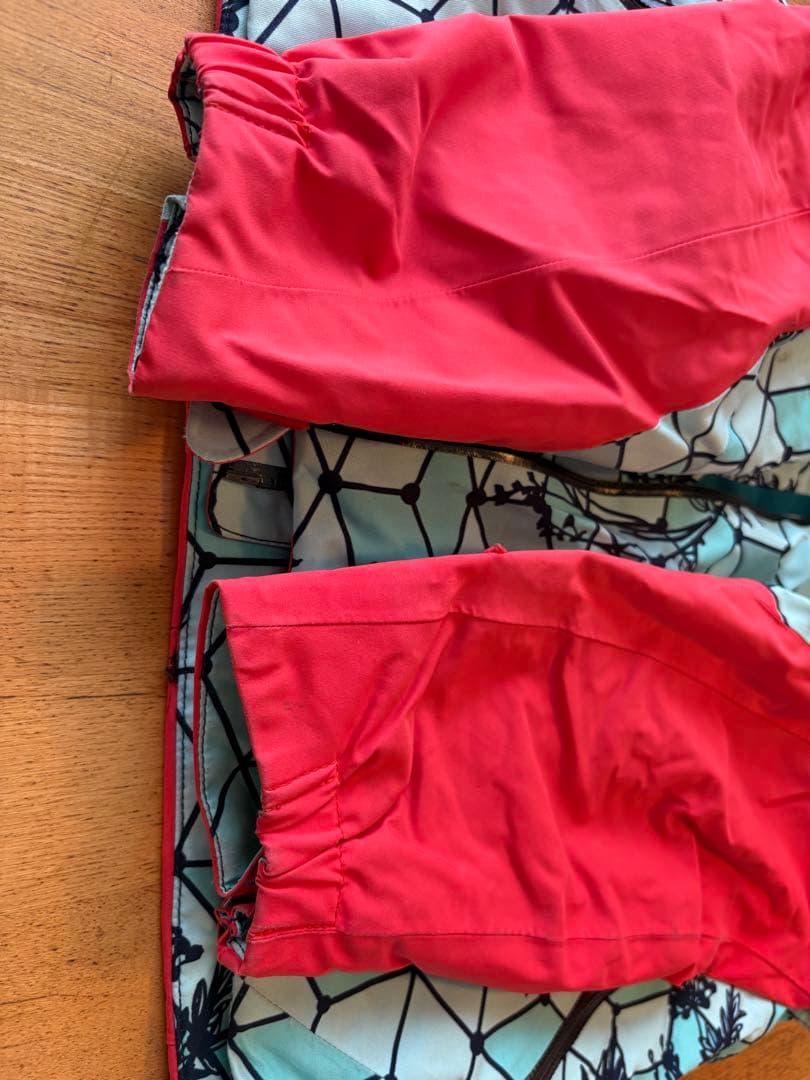 ミズノスキーウェア デモモデル　サイズM中古　メイトモデル　デモチーム　中古