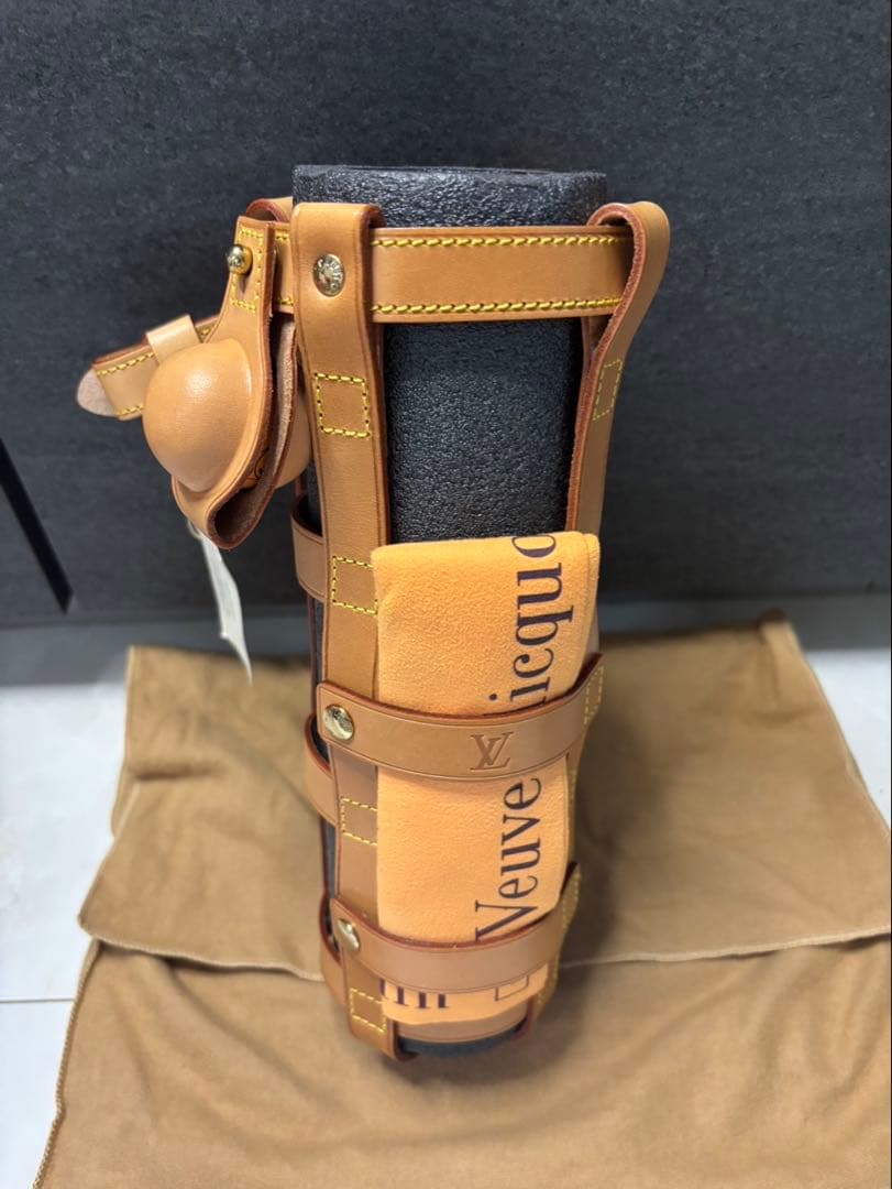 ルイ　ヴィトン　ペタンクケース　ヴーヴクリコM99078 レア　★未使用品★