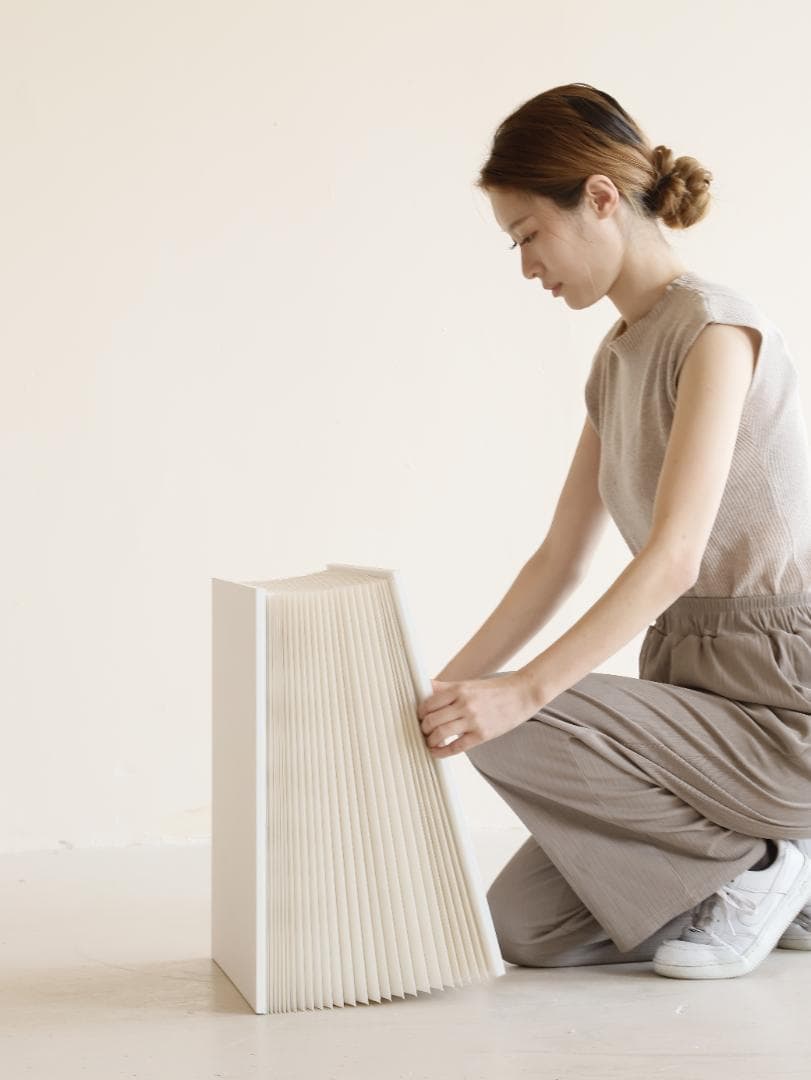 ディスプレイスタンド高さ108㎝長さ30㎝展示台 陳列台組立不要 展示会イベント