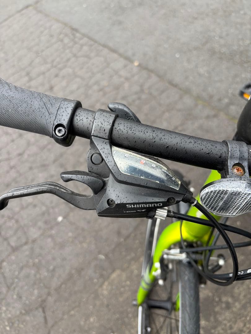 スペシャライズド　SIRRUS（シラス）Mサイズ　2017年モデル