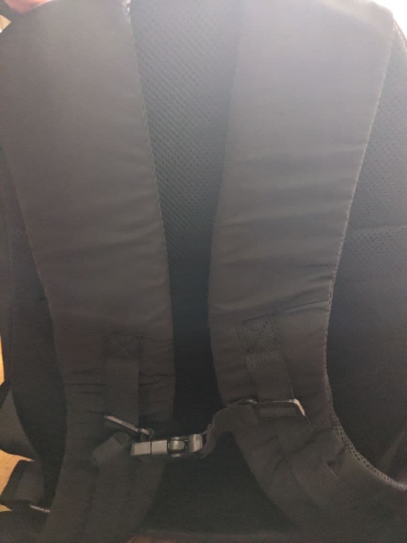 マンダリンブラザーズ　ウインストンハグバック ラージ　ブラック