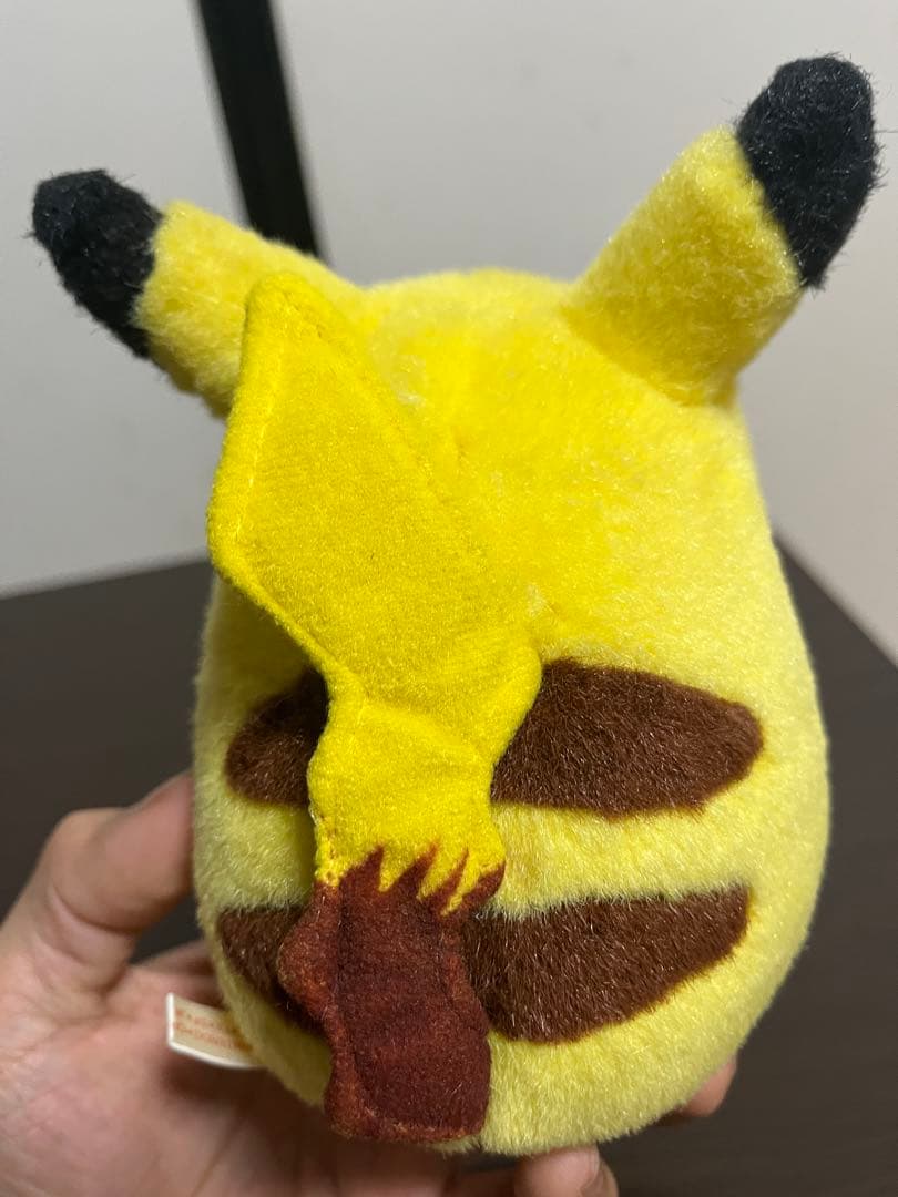 ピカチュウ TOMY 初期　ぬいぐるみ