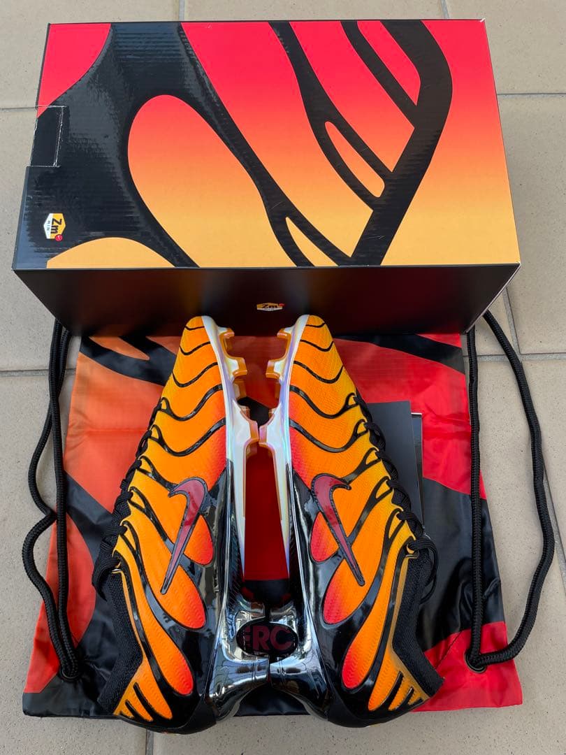 ナイキ マーキュリアル ズーム ヴェイパー15 AM PLUSFG 27.5cm