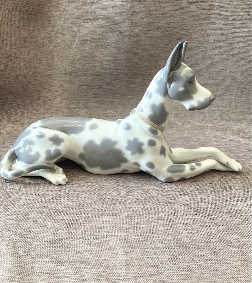 リヤドロ　グレート・デン　犬　グレートデン　イヌ