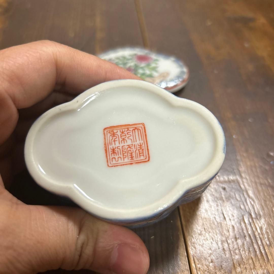 中国古美術　アンティーク　清朝期　粉彩　大清乾隆年製款 香合　蓋物