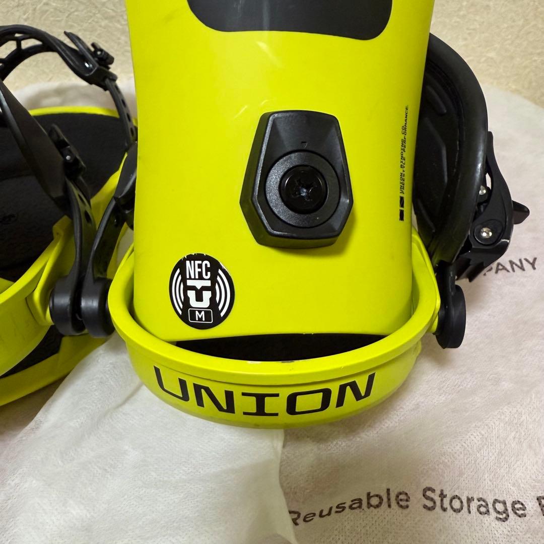 スノーボード Union board Bindings Strata 24-25