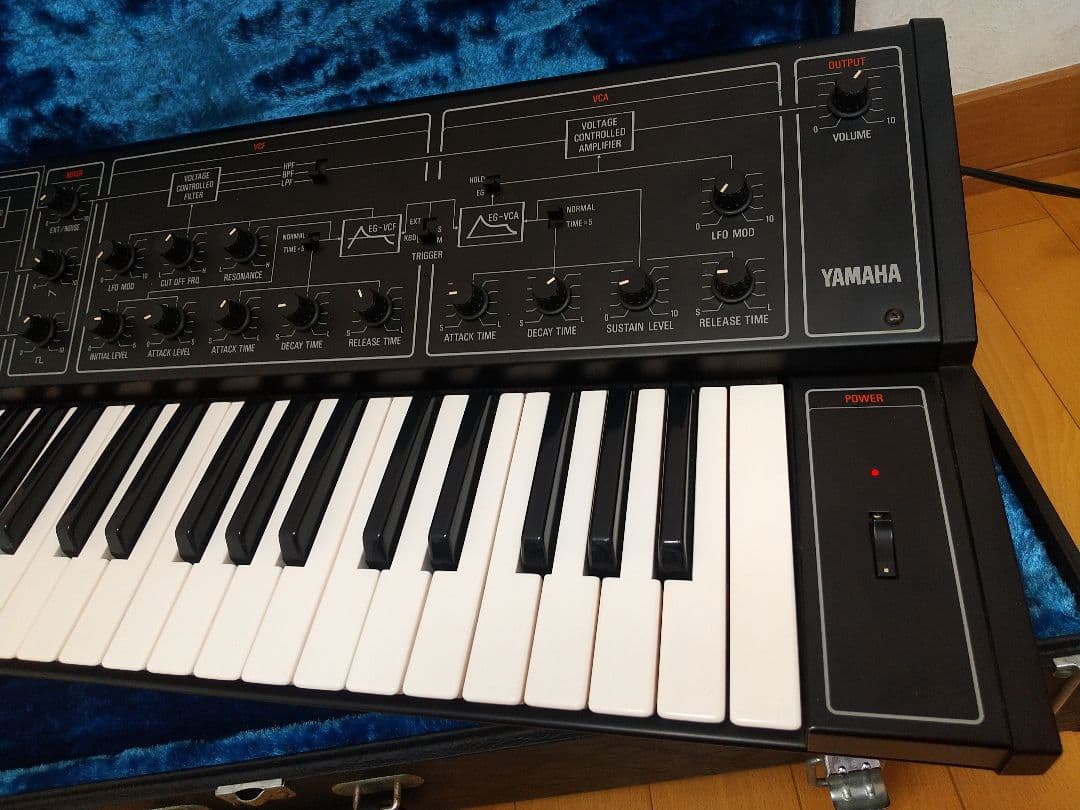 【廃盤】希少 YAMAHA CS-10 アナログ シンセサイザー ハードケース付