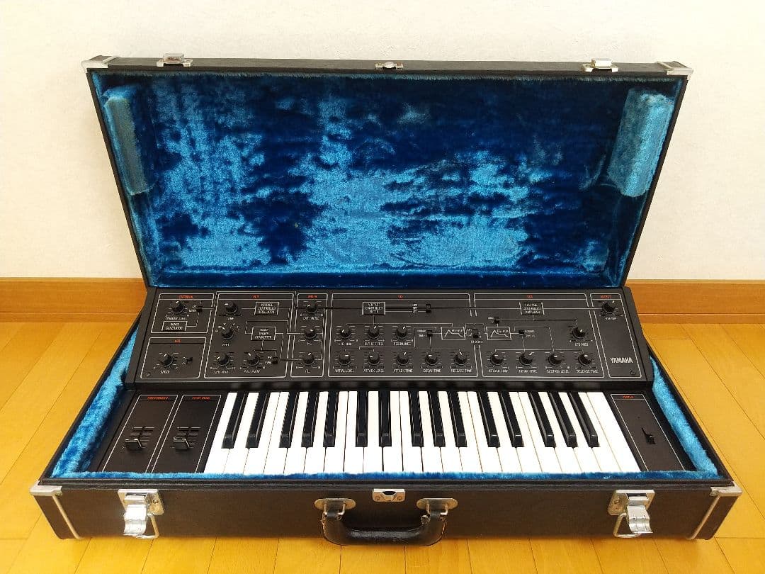 【廃盤】希少 YAMAHA CS-10 アナログ シンセサイザー ハードケース付