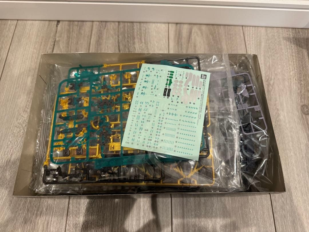 RG 1/144 ユニコーンガンダム2号機 バンシィ・ノルン (最終決戦仕様)