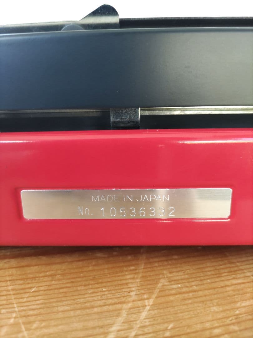 NAKURU ALPHA タイプライター　赤