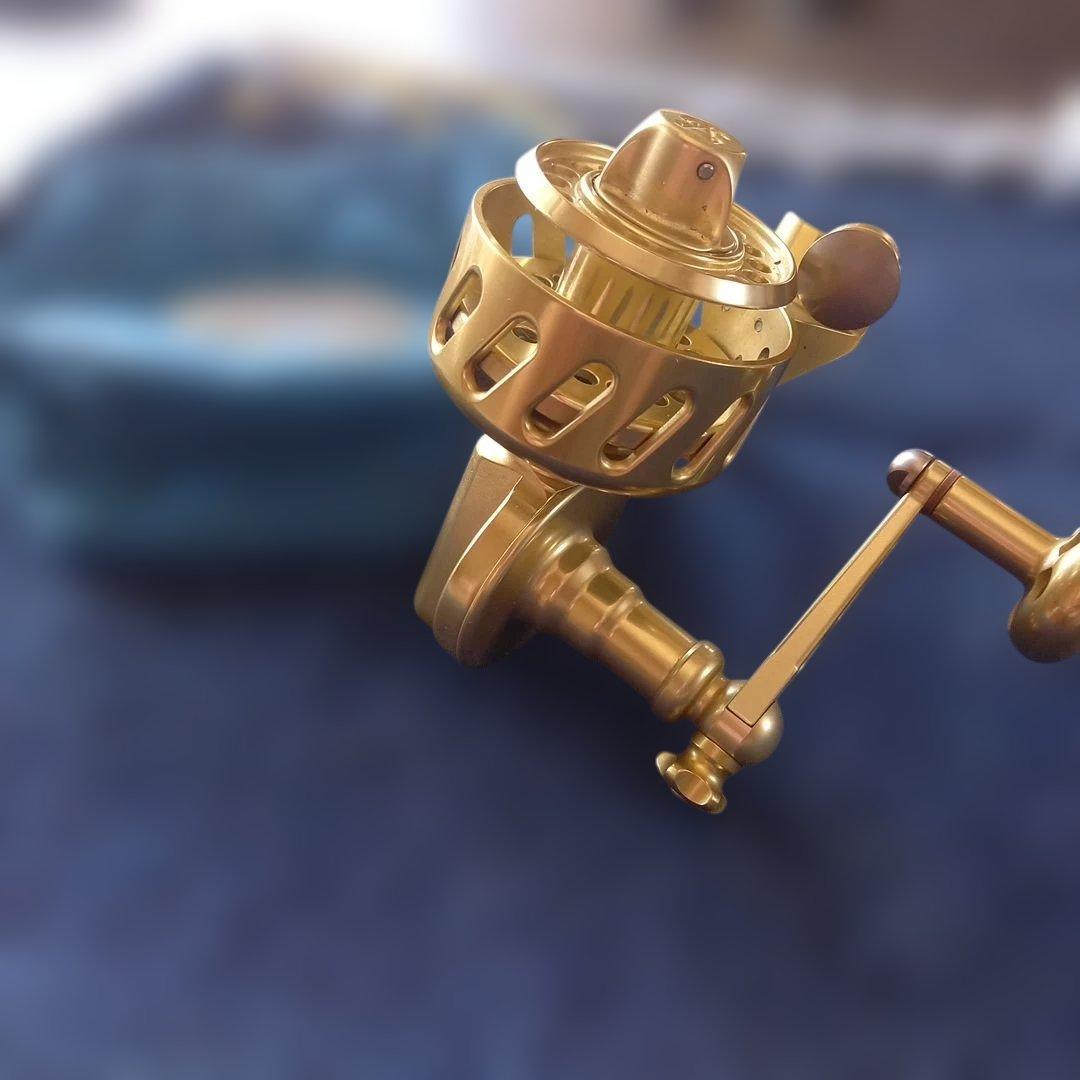 ヴァンスタール　スピニングリール　VS１００