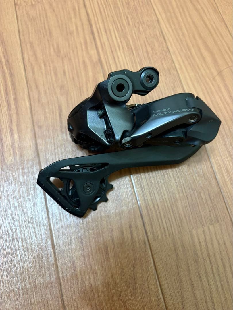 Shimano r8170 アルテグラ　リアディレイラー