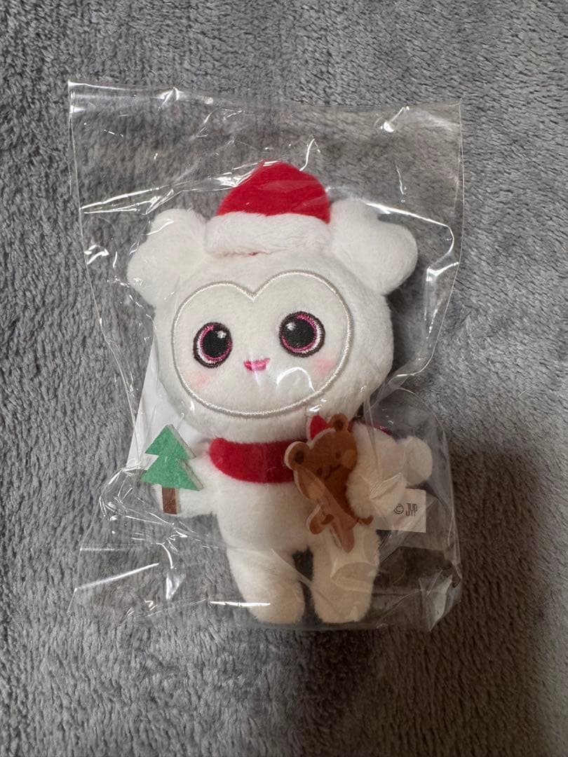 TWICE Baby Lovely バックチャーム　ダブリー