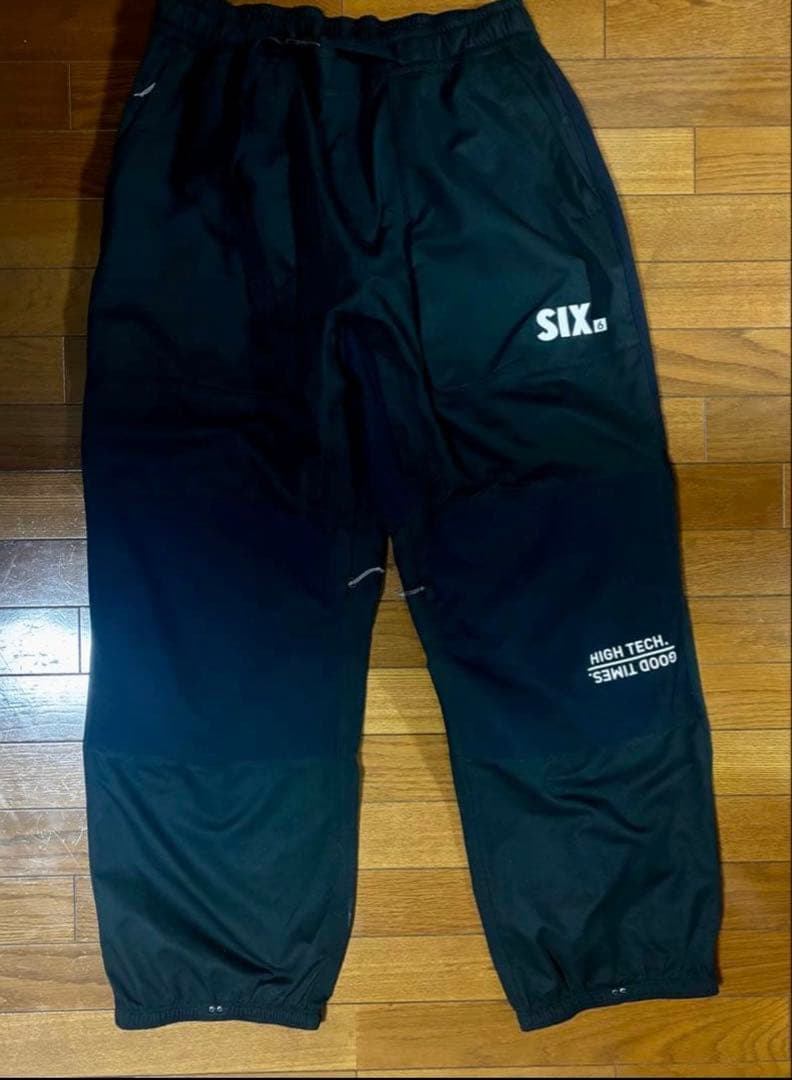 686 six eight six スノーボードウェア