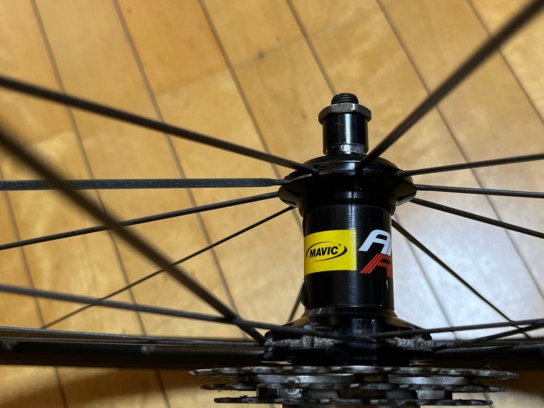 超大特価MAVIC AKSIUM RACE 700Cクリンチャー 中古美品