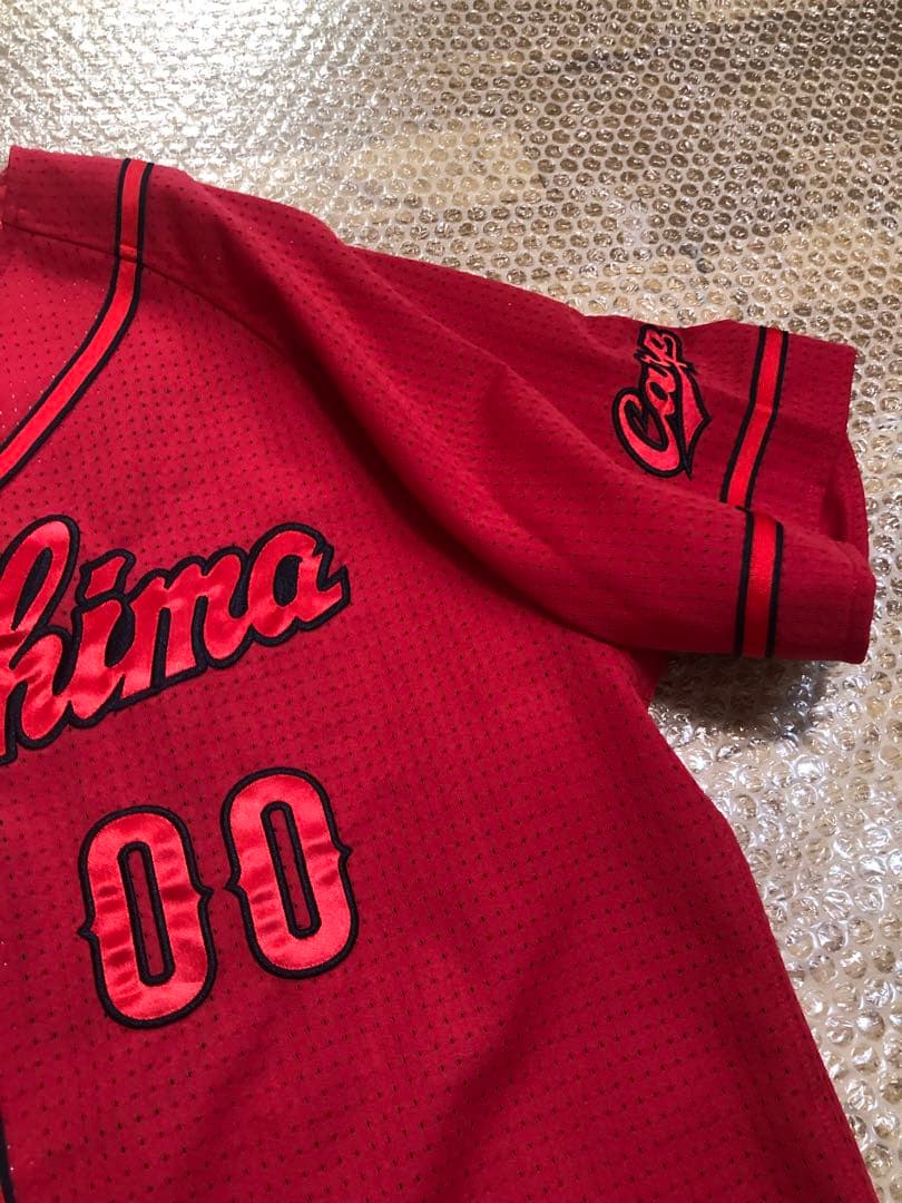 広島東洋カープ　羽月隆太郎　ハイクオリティユニフォーム　直筆サインボール　カード