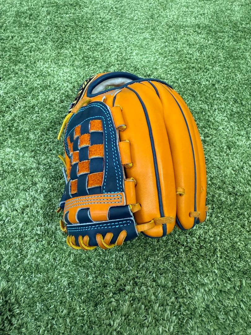 ✨源田モデル✨今はあまり無い人気の配色グローブ❗️ ✨超貴重✨鈴木氏刻印❗️