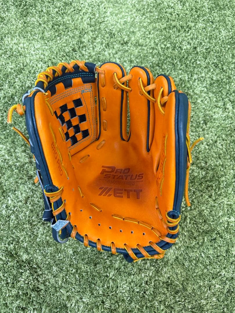 ✨源田モデル✨今はあまり無い人気の配色グローブ❗️ ✨超貴重✨鈴木氏刻印❗️