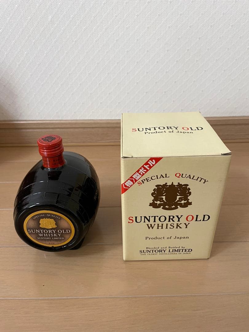 【くりちゃん】サントリーオールドウイスキー　樽型　ブック型　3本セット