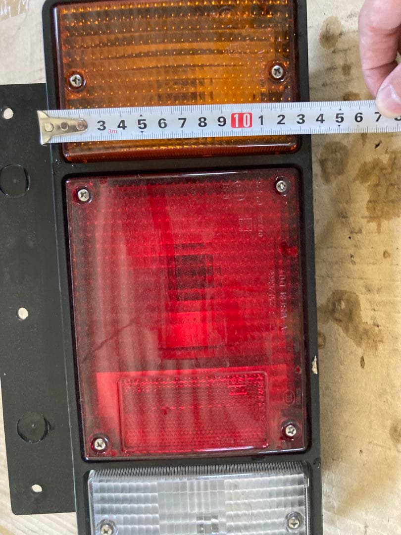 テールランプAssy #トラック　#いすゞ　#エルフ