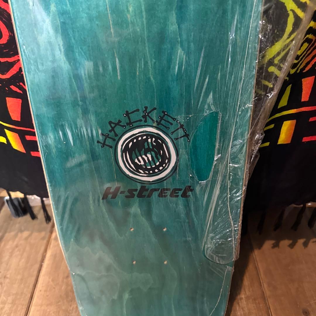 H-STREET スケボーデッキ　HACKETTモデル8.75×33㌅