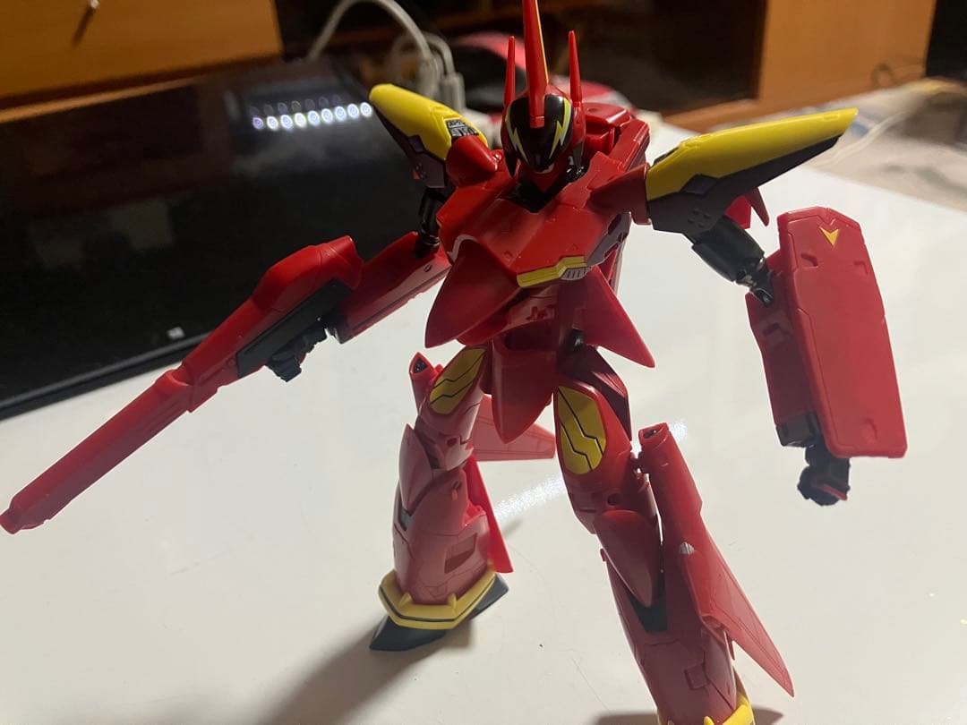 ロボット HI-LR VF-19 CUSTOM FIRE VALKYRIE