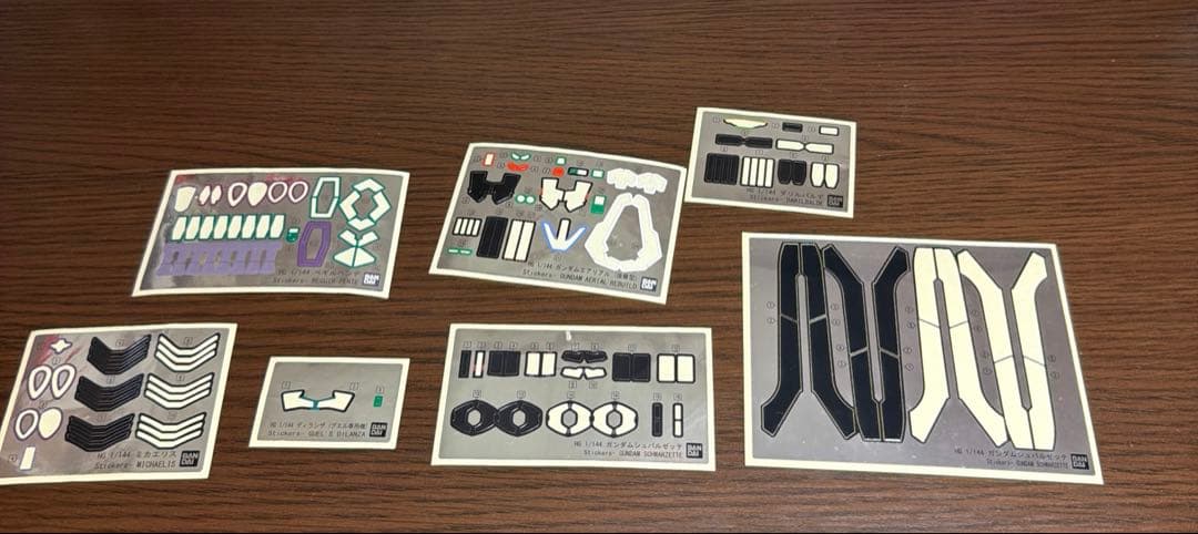 ガンプラ　組み立て済み品　まとめ売り　9体セット