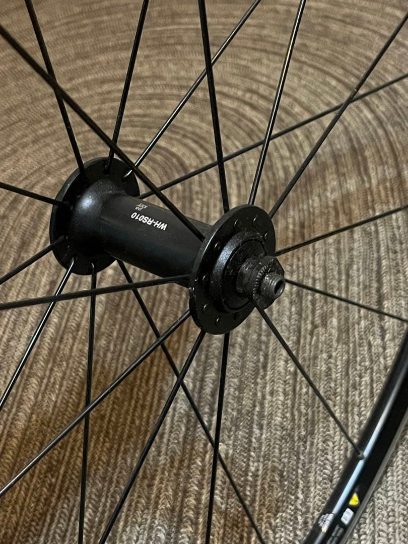SHIMANO RS 前輪　後輪
