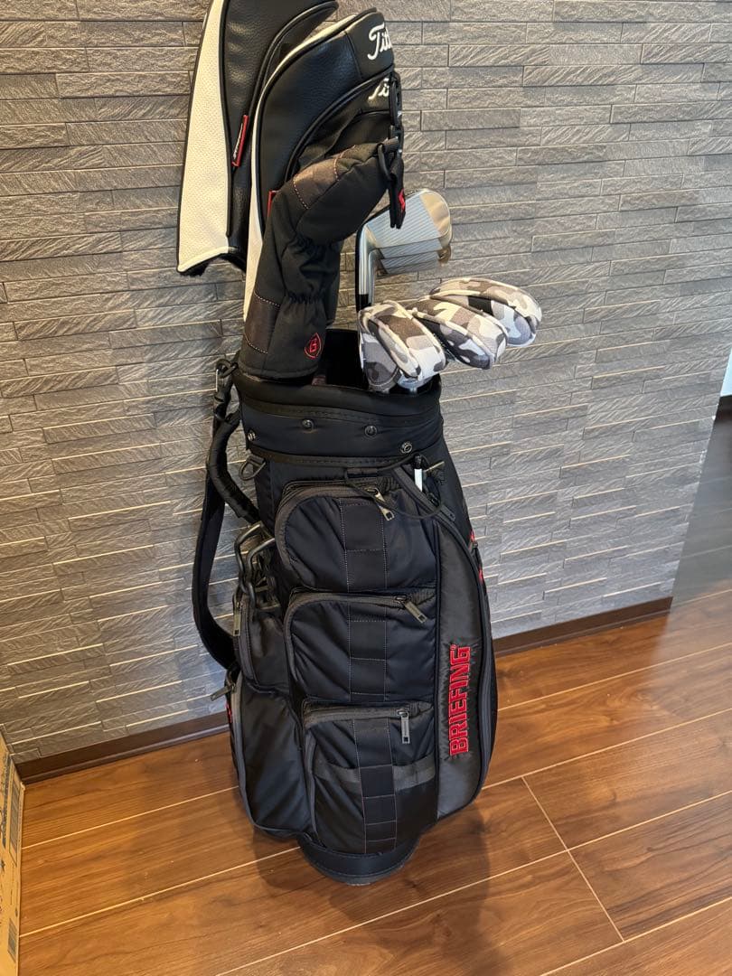 BRIEFINGキャディバッグ CR-6 #2 ☆ヘッドカバーセット☆