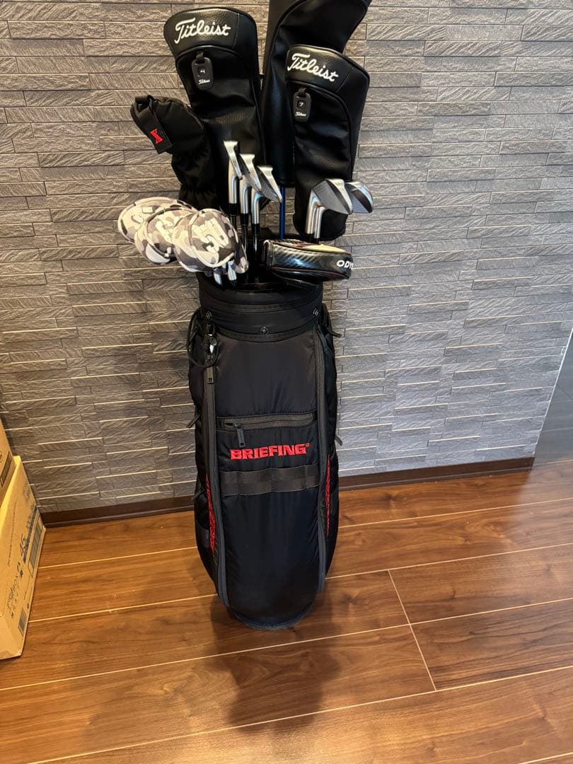 BRIEFINGキャディバッグ CR-6 #2 ☆ヘッドカバーセット☆