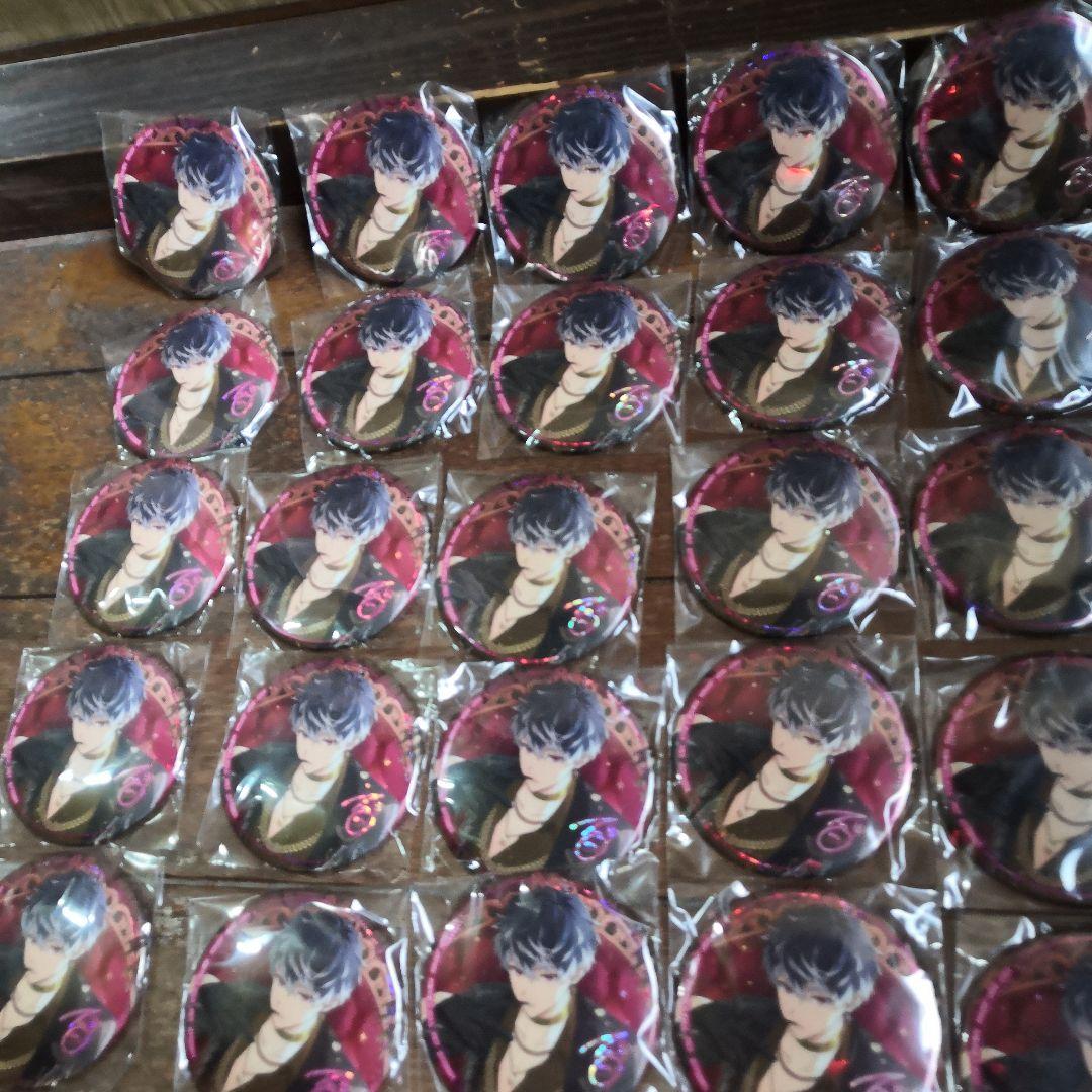 60個　アイドリッシュセブン　アイナナ　百　2023 ホログラム缶バッジ