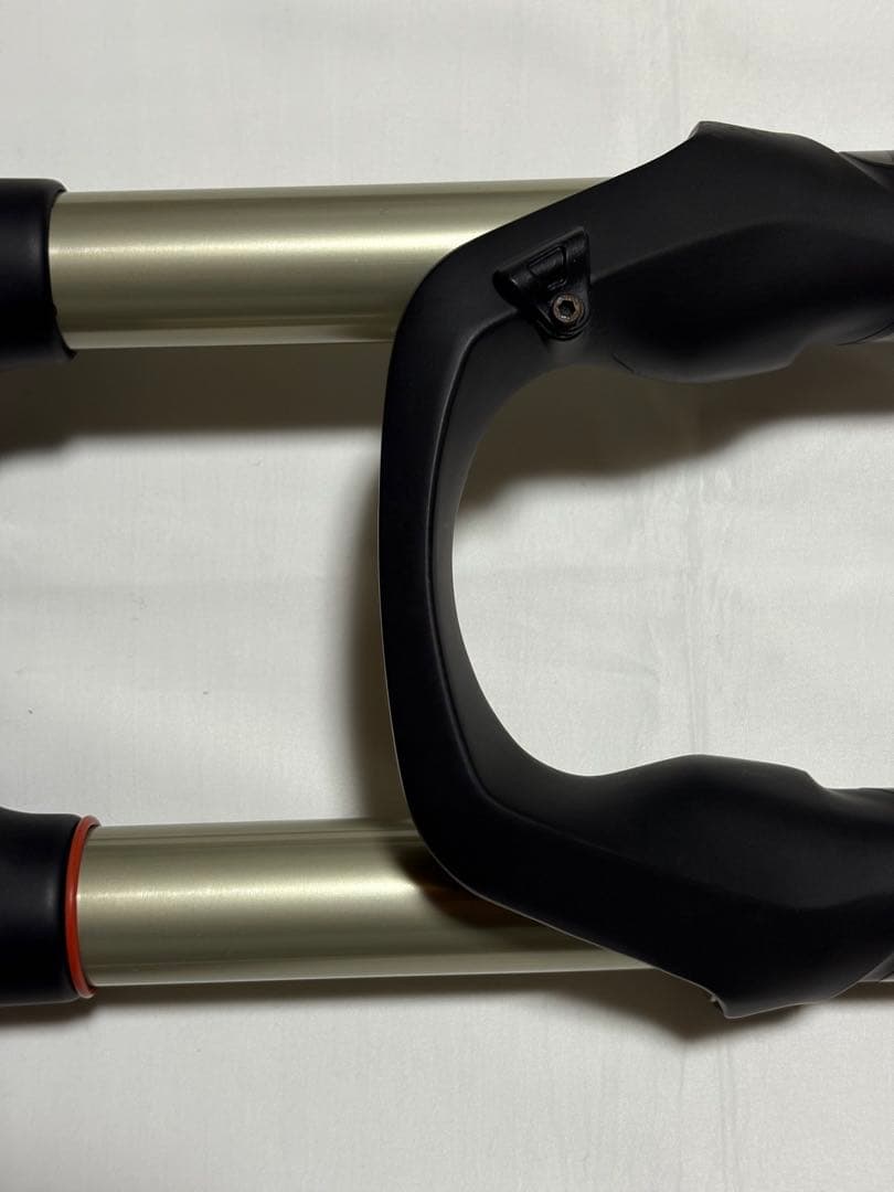 パーツ ROCKSHOX sektor 27.5 solo air 100x15