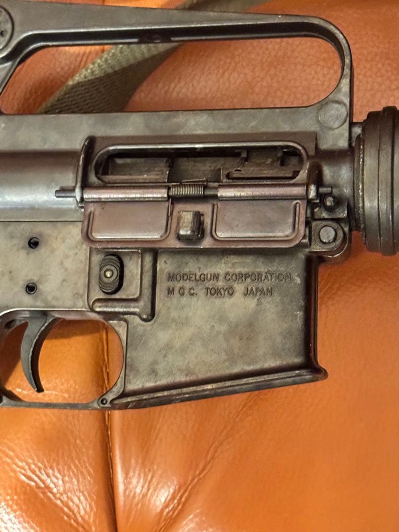 SMG M16 モデルガン　ASSAULT RIFFLE MGC