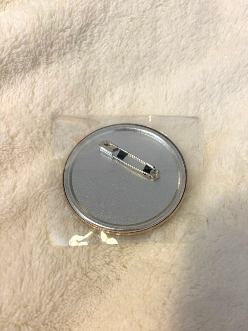 鬼滅の刃AGFレリーフメタル 缶バッジ 冨岡義勇