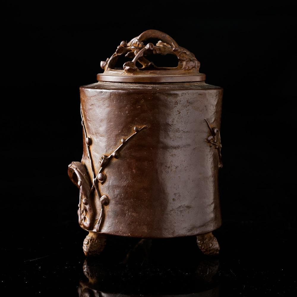 三好外栄 号 三治 蝋型鋳銅 香炉 梅花彫 透かし蓋 三つ足香炉 共箱 共布 栞