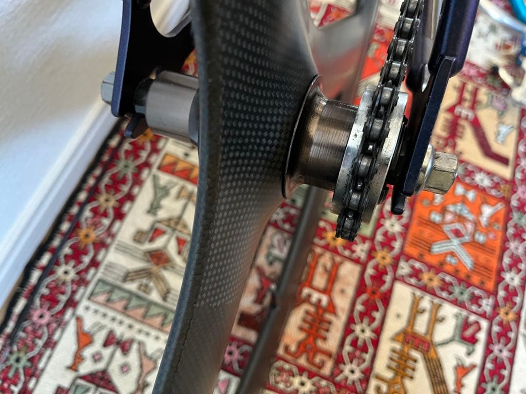 カーボンバトンホイール リア 700c 幅120