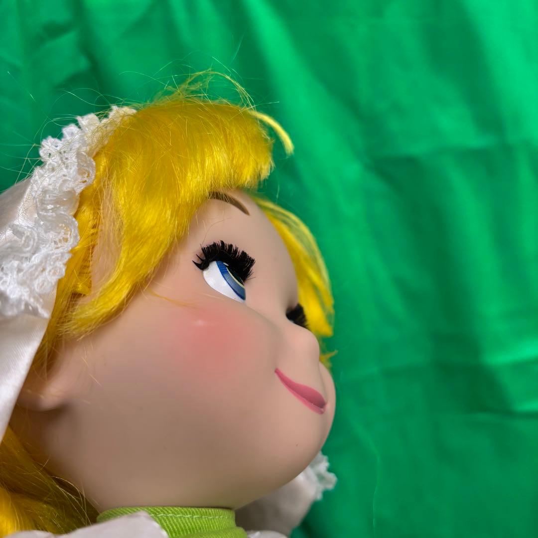 アトラクション　イッツアスモールワールド ドール ディズニー 人形　オランダ