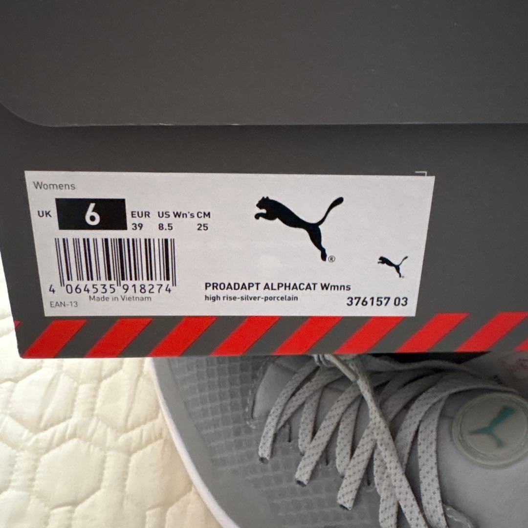 25cm 新品箱付き　プーマゴルフ　レディース　ゴルフシューズ　グレー