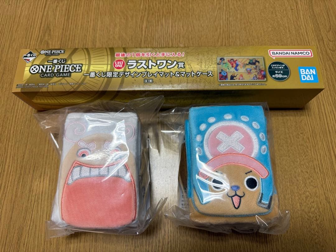 一番くじ ワンピースカードゲーム ラストワンプレイマット＆マットケース＋E賞2種