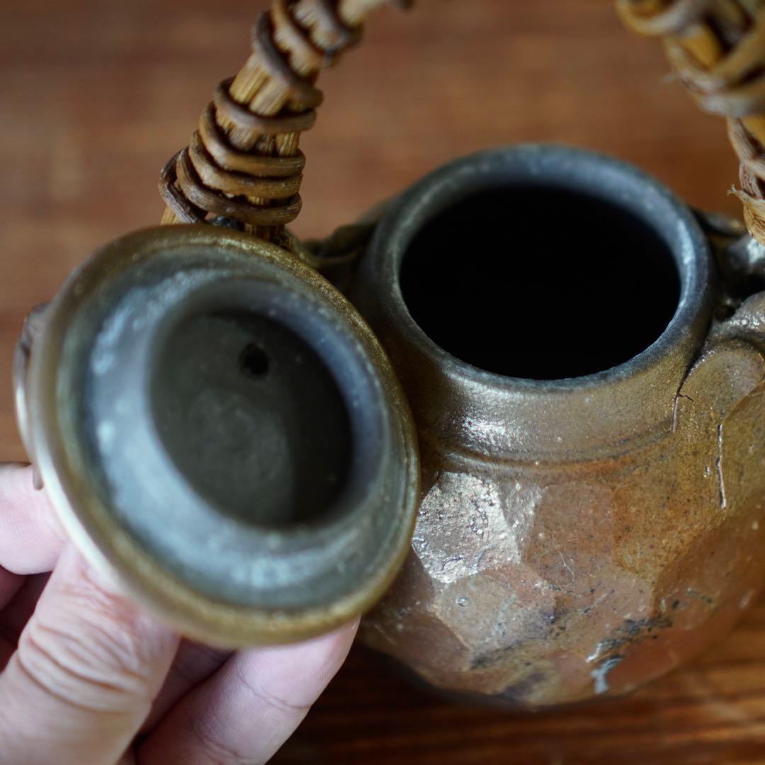 SNT727 備前焼 竹内靖之 造 龍摘み 籐手付き 面取り 土瓶 煎茶道具