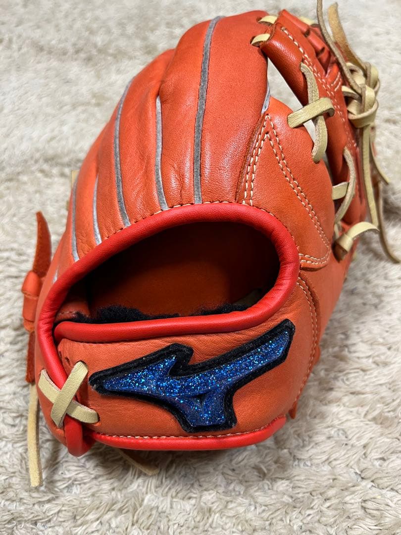 少年　園児から１年生くらい　ミズノ ウィルドライブ 軟式グローブ オレンジ