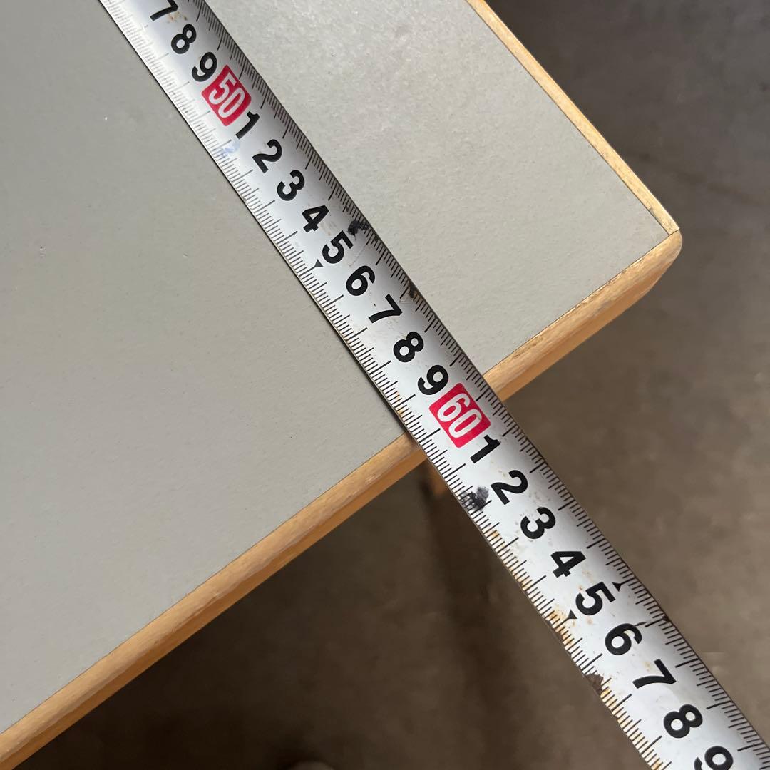 Alvar Aalto. アアルト　テーブル