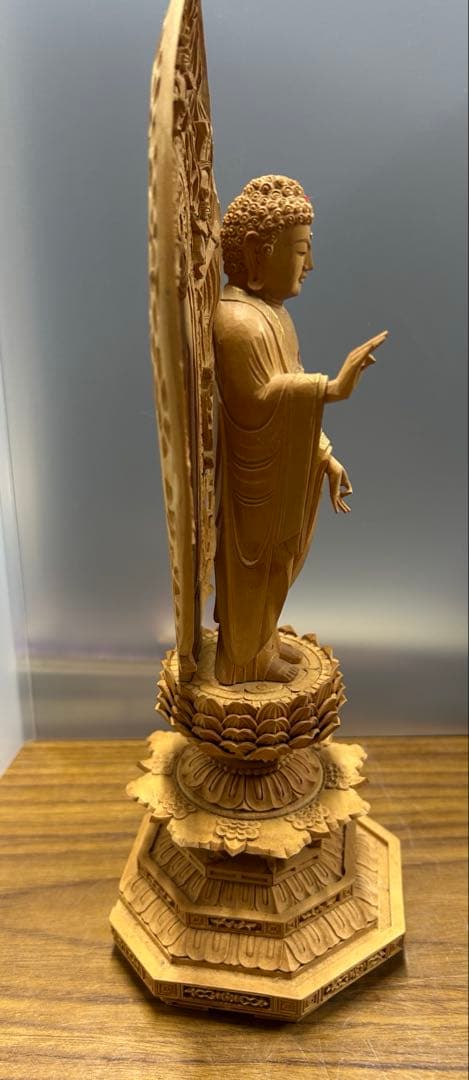 阿弥陀如来立像　木彫り仏像